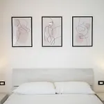 Lejlighed Spacious At 5 Min Walk From Station *