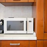 Lejlighed Spacious At 5 Min Walk From Station