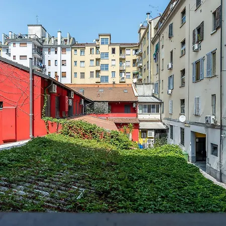 Lejlighed Spacious At 5 Min Walk From Station *